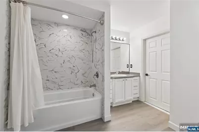 1 Orient Way 204 #204, Rutherford, NJ 07070 - Photo 27