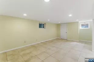 306 Concord Dr, Maywood, NJ 07607 - Photo 33