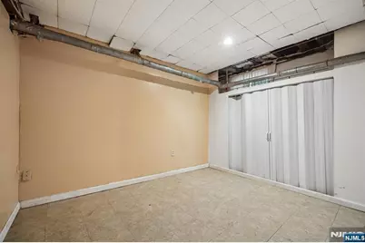 150 Randolph Avenue, Clifton, NJ 07011 - Photo 33