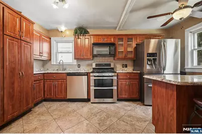 150 Randolph Avenue, Clifton, NJ 07011 - Photo 11