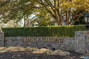 107 Mark Twain Way, Mahwah, NJ 07430 - Photo 27