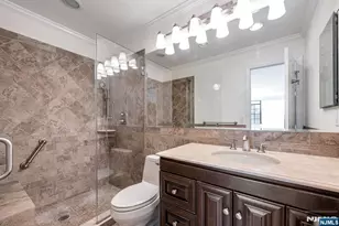 107 Mark Twain Way, Mahwah, NJ 07430 - Photo 17