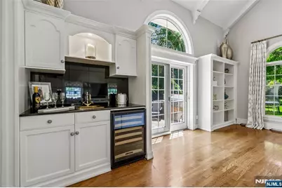 41 Sunflower Drive, Upper Saddle River, NJ 07458 - Photo 17