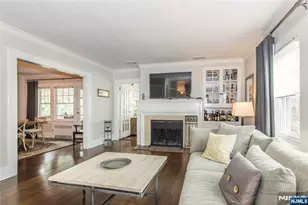 34 Oakwood Ave, Montclair, NJ 07043 - Photo 3