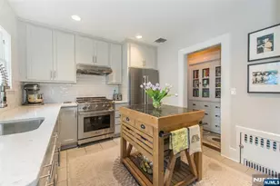 34 Oakwood Ave, Montclair, NJ 07043 - Photo 13