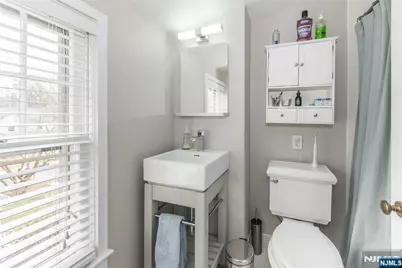 34 Oakwood Avenue, Montclair, NJ 07043 - Photo 21
