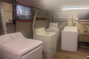 281 Main St, East Rutherford, NJ 07073 - Photo 25
