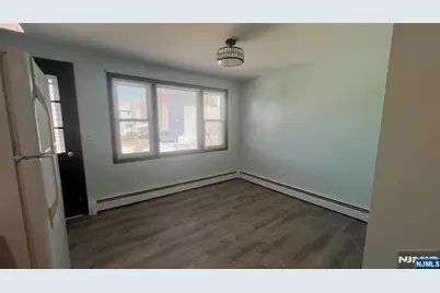 281 Main Street, East Rutherford, NJ 07073 - Photo 15