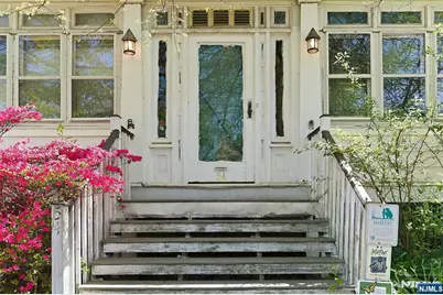 54 Rochelle Avenue, Rochelle Park Township, NJ 07662 - Photo 3