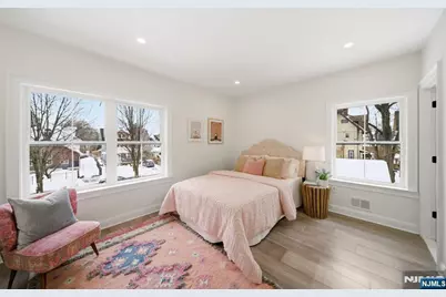 28 Irving Street, Montclair, NJ 07042 - Photo 17