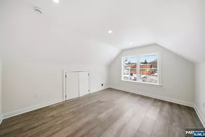 28 Irving Street, Montclair, NJ 07042 - Photo 29