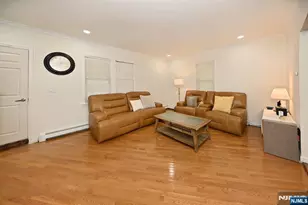 33 Parkway, Maywood, NJ 07607 - Photo 5