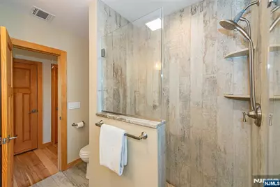 393 Lakeview Avenue, Ringwood, NJ 07456 - Photo 23