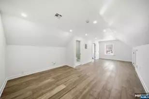 28 1/2 Irving St, Montclair, NJ 07042 - Photo 23