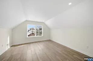 28 1/2 Irving St, Montclair, NJ 07042 - Photo 25