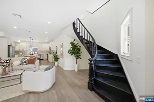 28 1/2 Irving St, Montclair, NJ 07042 - Photo 3