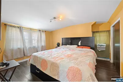 9 Leopold Terrace, Clifton, NJ 07011 - Photo 11