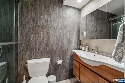200 Winston L09 #L09, Cliffside Park, NJ 07010 - Photo 25