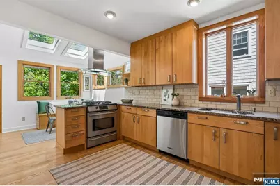 16 Duryea Road, Montclair, NJ 07043 - Photo 13