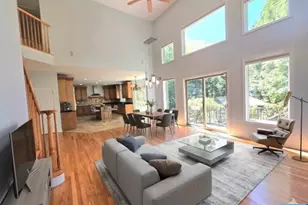 335 Bullard Ave, Paramus, NJ 07652 - Photo 11