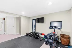 132 Maple St, Ramsey, NJ 07446 - Photo 23