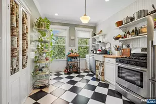 194 Hillside Ave, Glen Ridge, NJ 07028 - Photo 25