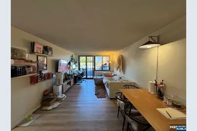 1590 Anderson Avenue 2F #2F, Fort Lee, NJ 07024 - Photo 7