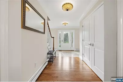 19 Blueberry Court, Mahwah, NJ 07430 - Photo 5