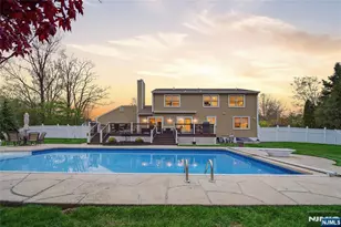 19 Blueberry Ct, Mahwah, NJ 07430 - Photo 39