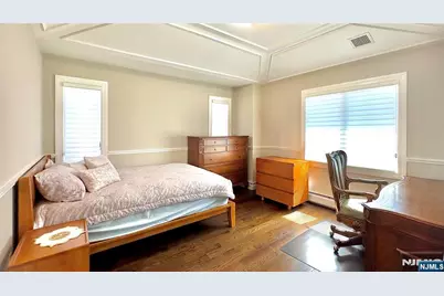330 8th Street 1 #1, Palisades Park, NJ 07650 - Photo 9