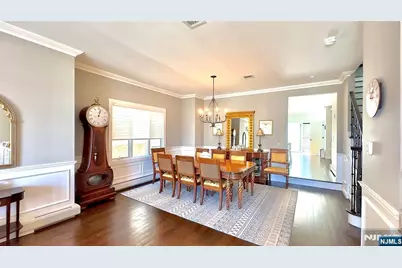 330 8th Street 1 #1, Palisades Park, NJ 07650 - Photo 3