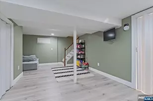 50 Lewis Pl, Totowa, NJ 07512 - Photo 19