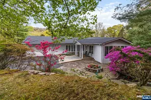 6 Seabert Ln, Kinnelon, NJ 07405 - Photo 3
