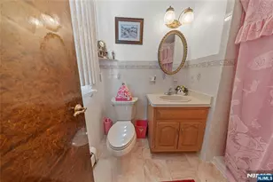 347 Manor Ct, Lyndhurst Township, NJ 07071 - Photo 13