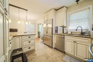 181 Crescent St, Closter, NJ 07624 - Photo 15