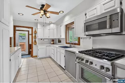 362 Walker Road, West Orange Township, NJ 07052 - Photo 17