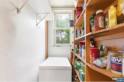 8-10 Horatio Street, Newark, NJ 07105 - Photo 9