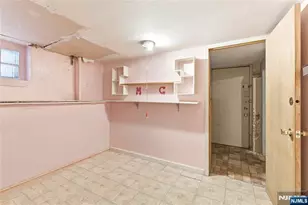 8-10 Horatio St, Newark, NJ 07105 - Photo 31
