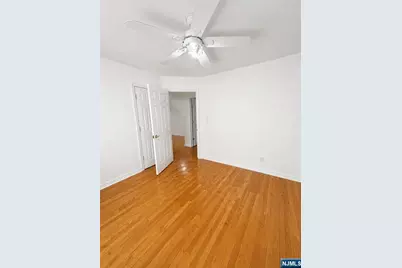 241 Johnson Avenue M2 #M2, Hackensack, NJ 07601 - Photo 15