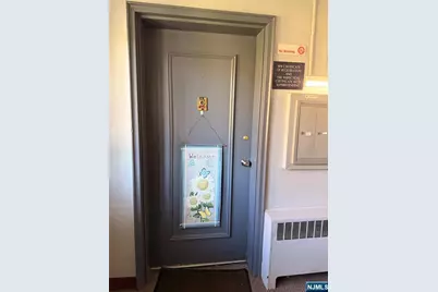 241 Johnson Avenue M2 #M2, Hackensack, NJ 07601 - Photo 19