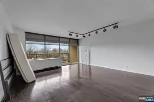 6 Horizon, Fort Lee, NJ 07024 - Photo 17