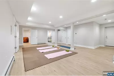 1115 Briar Way, Fort Lee, NJ 07024 - Photo 37