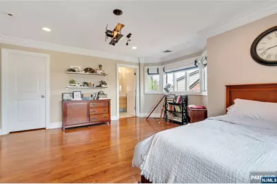 1115 Briar Way, Fort Lee, NJ 07024 - Photo 25