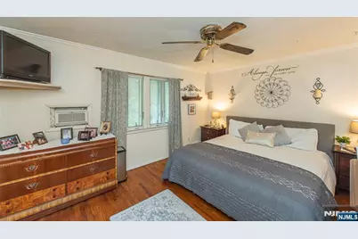 10 Evers Court, Wayne, NJ 07470 - Photo 13