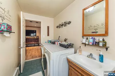 10 Evers Court, Wayne, NJ 07470 - Photo 3