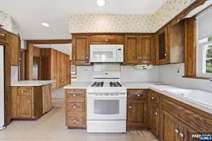 28 Sunset Rd, Ringwood, NJ 07456 - Photo 15