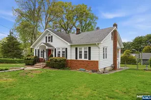 28 Sunset Rd, Ringwood, NJ 07456 - Photo 3