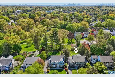 23 Greenview Way, Montclair, NJ 07043 - Photo 49