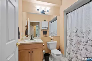 9224 Richmond Rd, West Milford, NJ 07480 - Photo 17