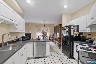 9224 Richmond Rd, West Milford, NJ 07480 - Photo 9